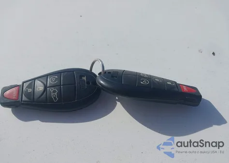 2012 Jeep Grand Cherokee Overland z USA, uszkodzony, nr VIN 1C4RJFCT2CC234737